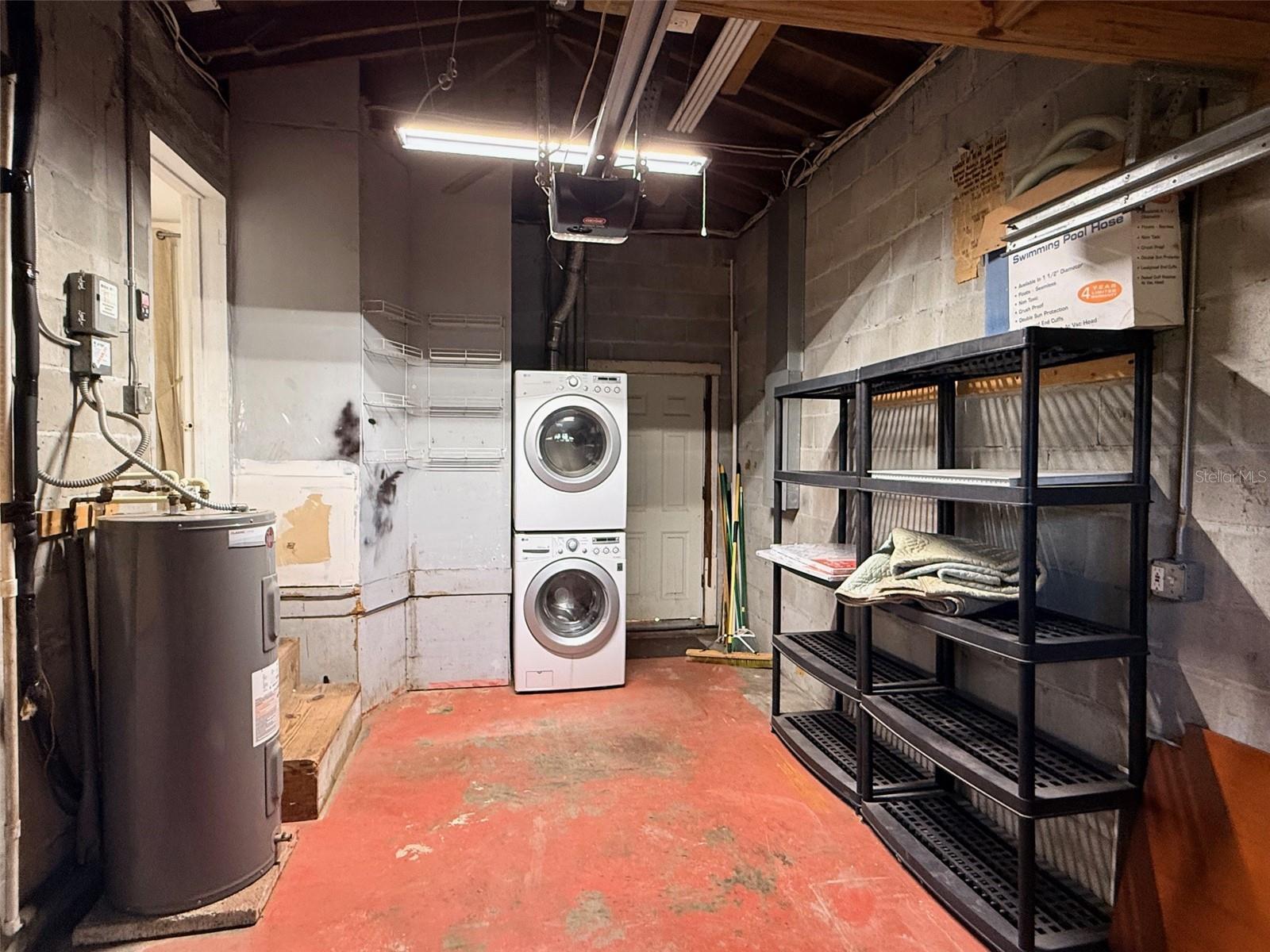 LAKEWOOD ESTATES SEC A - Residential Lease