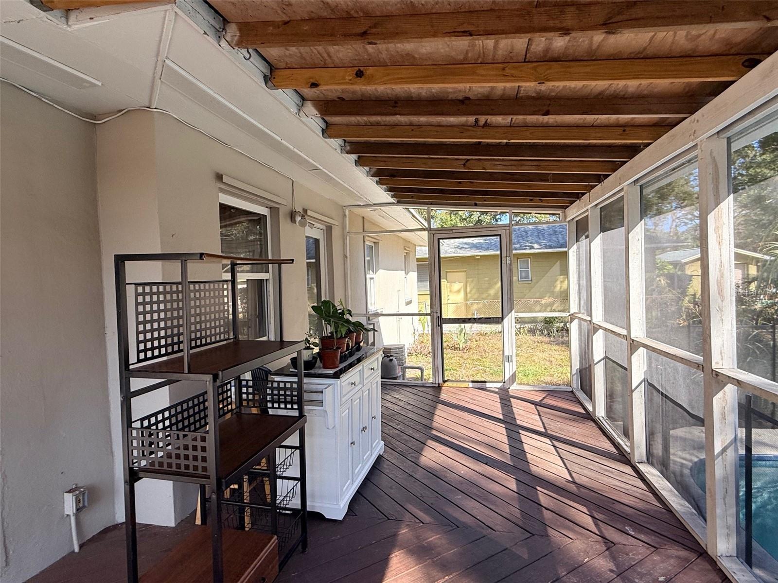 LAKEWOOD ESTATES SEC A - Residential Lease