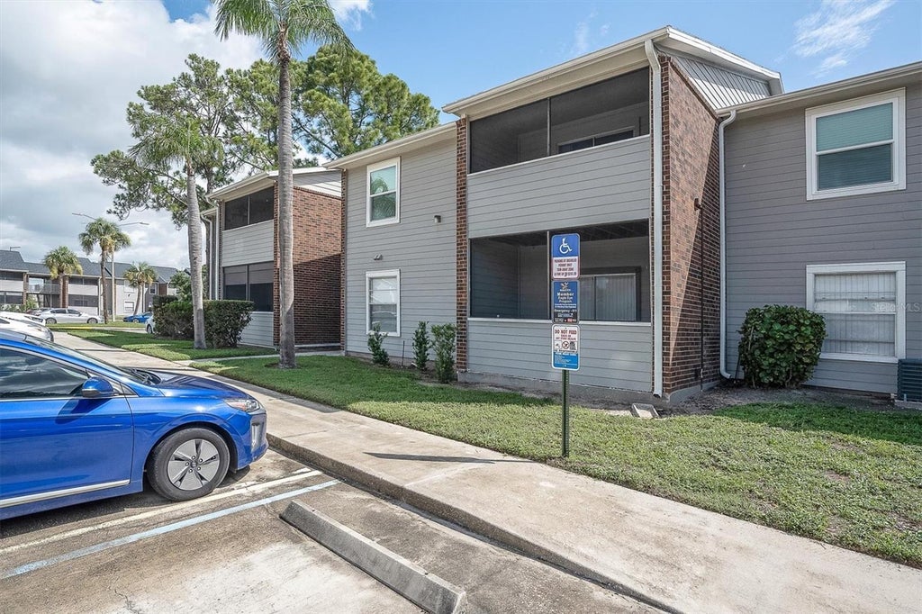 Photo of 1400 Gandy Boulevard N #1306, St Petersburg, FL 33702 (MLS # TB8529612)