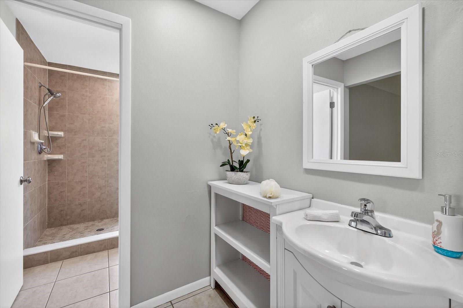 PHILIPPE BAY - Residential