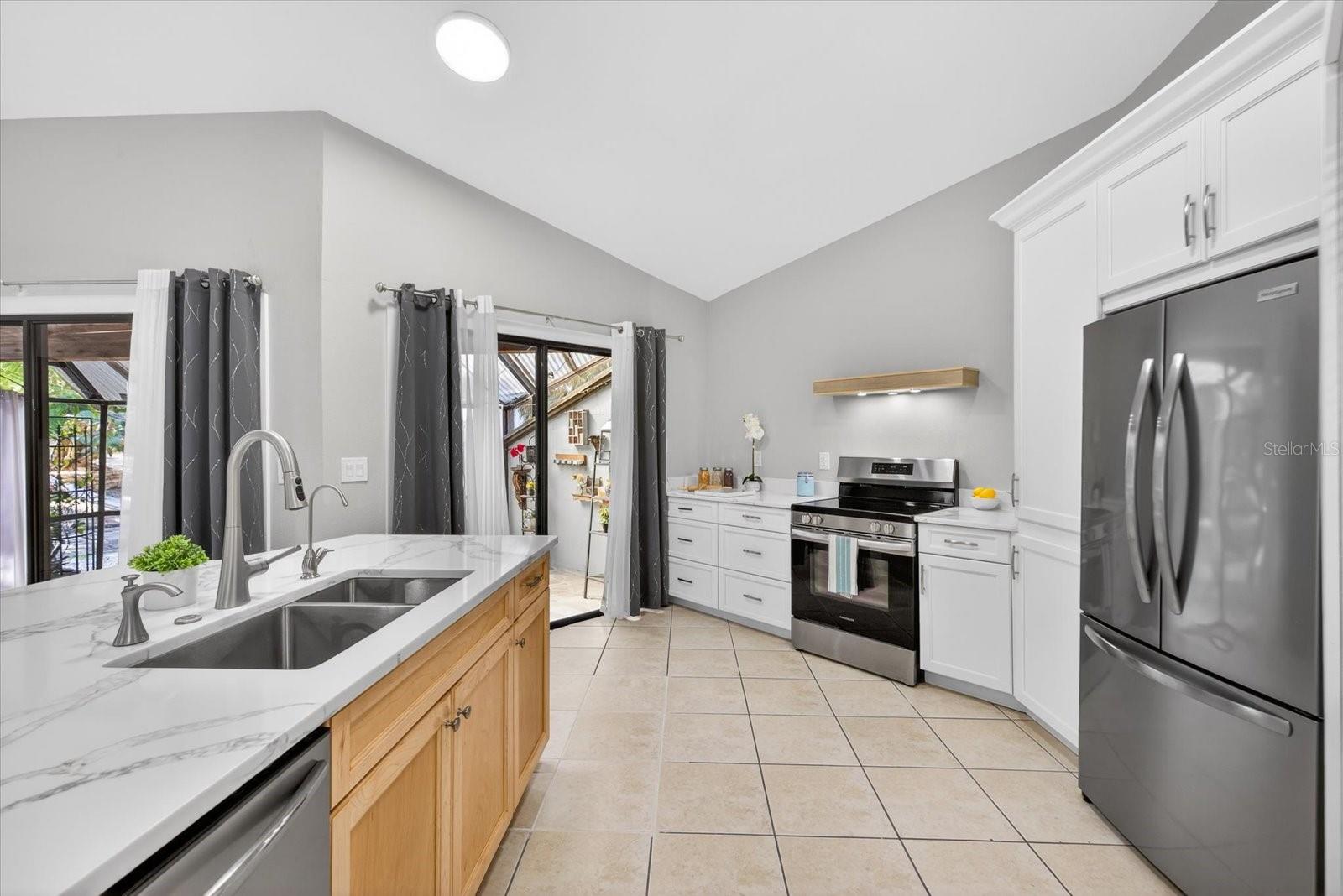 PHILIPPE BAY - Residential