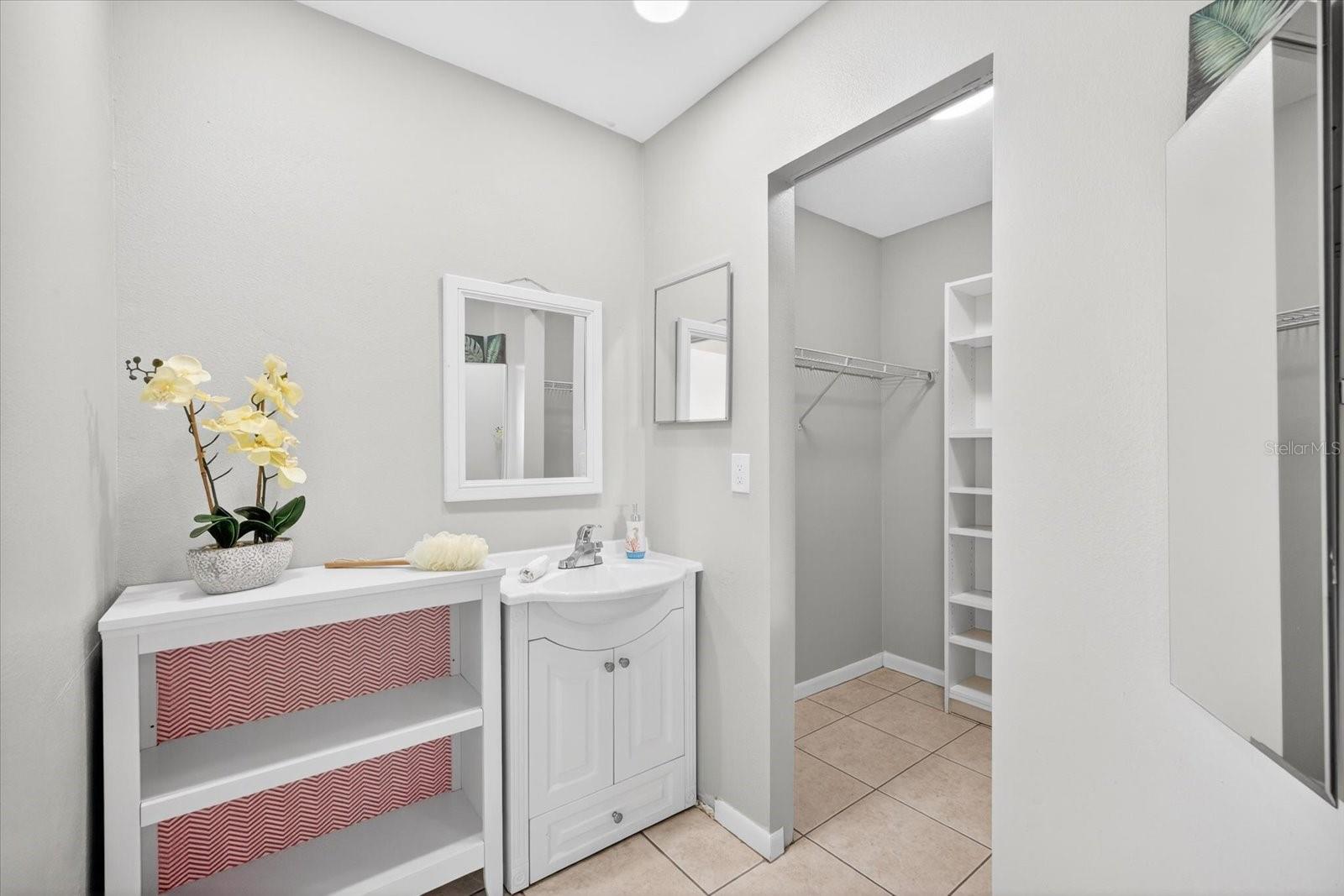 PHILIPPE BAY - Residential