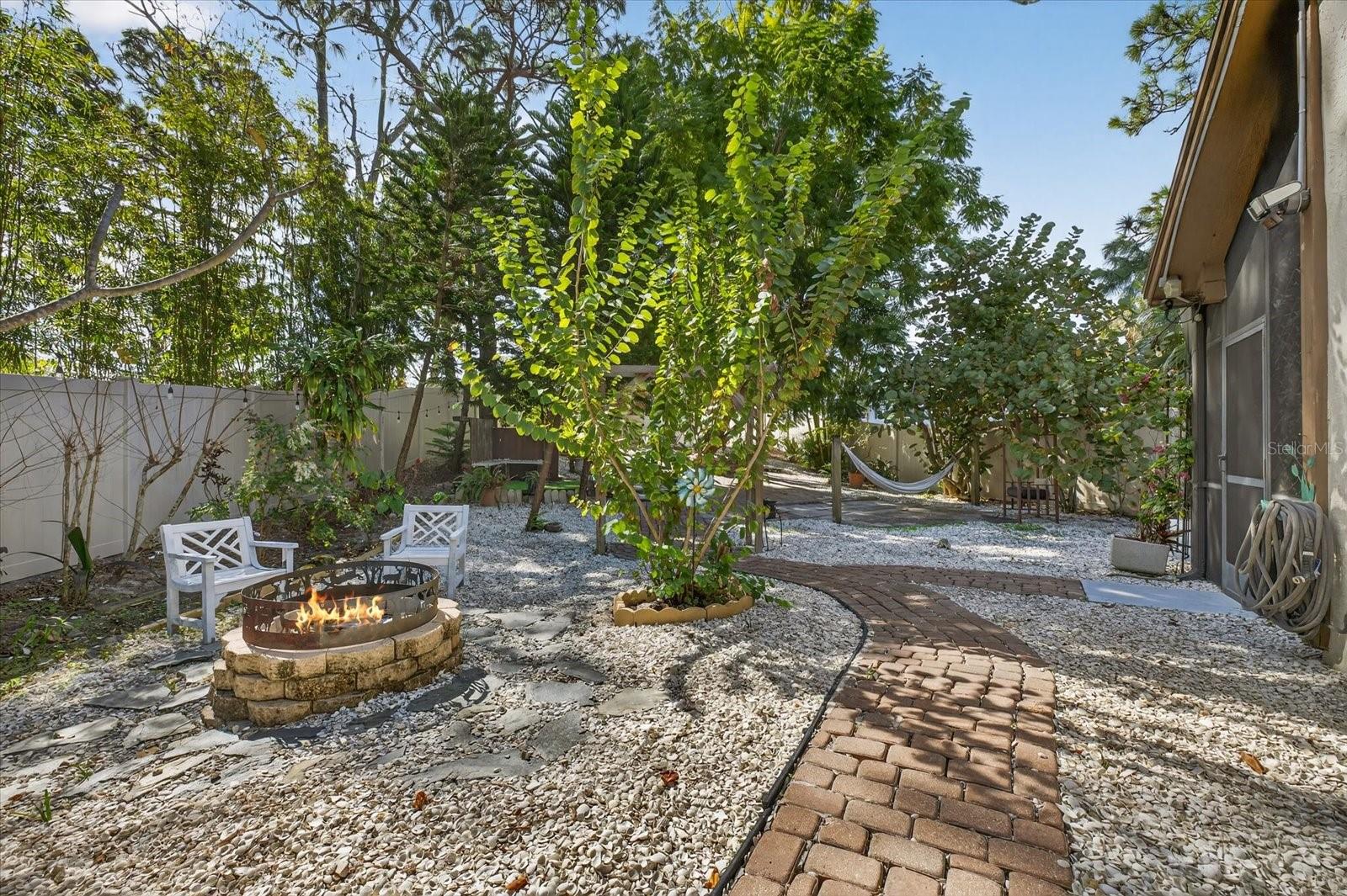 PHILIPPE BAY - Residential