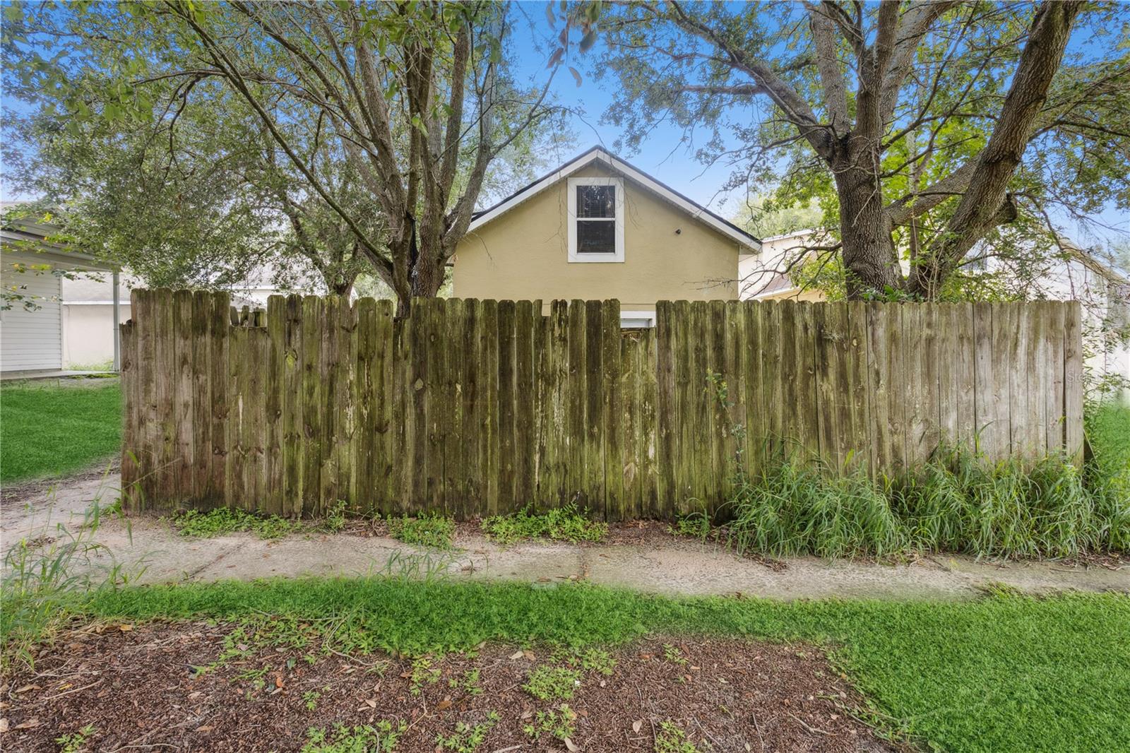 GROVELAND PARK CENTRAL LT 01 - Residential