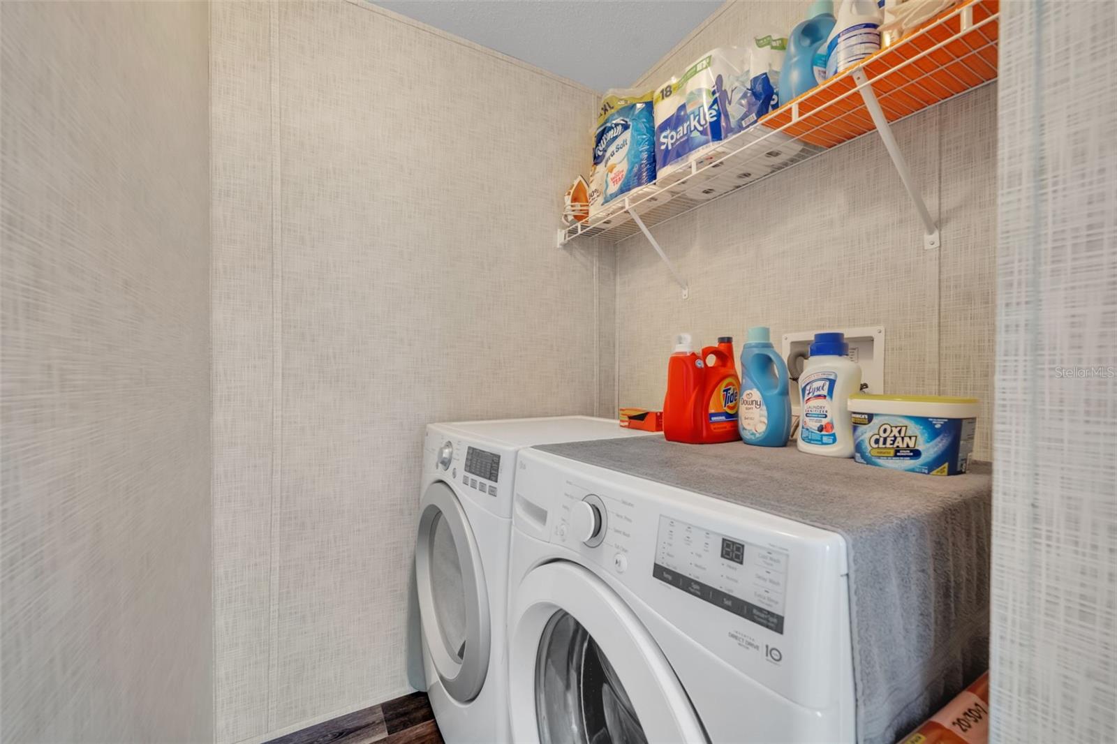 BUSHNELL PARK #28 - Residential