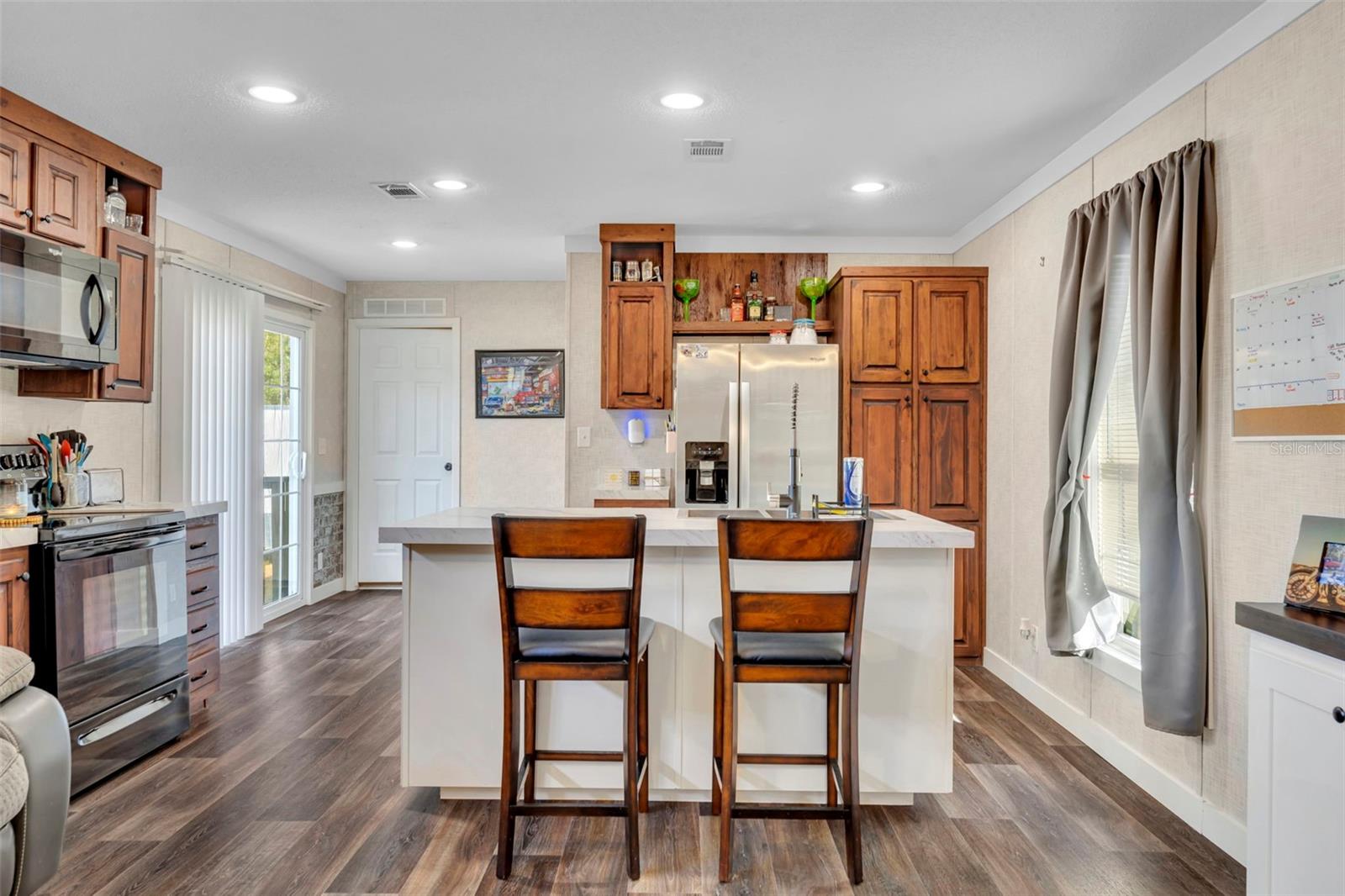 BUSHNELL PARK #28 - Residential