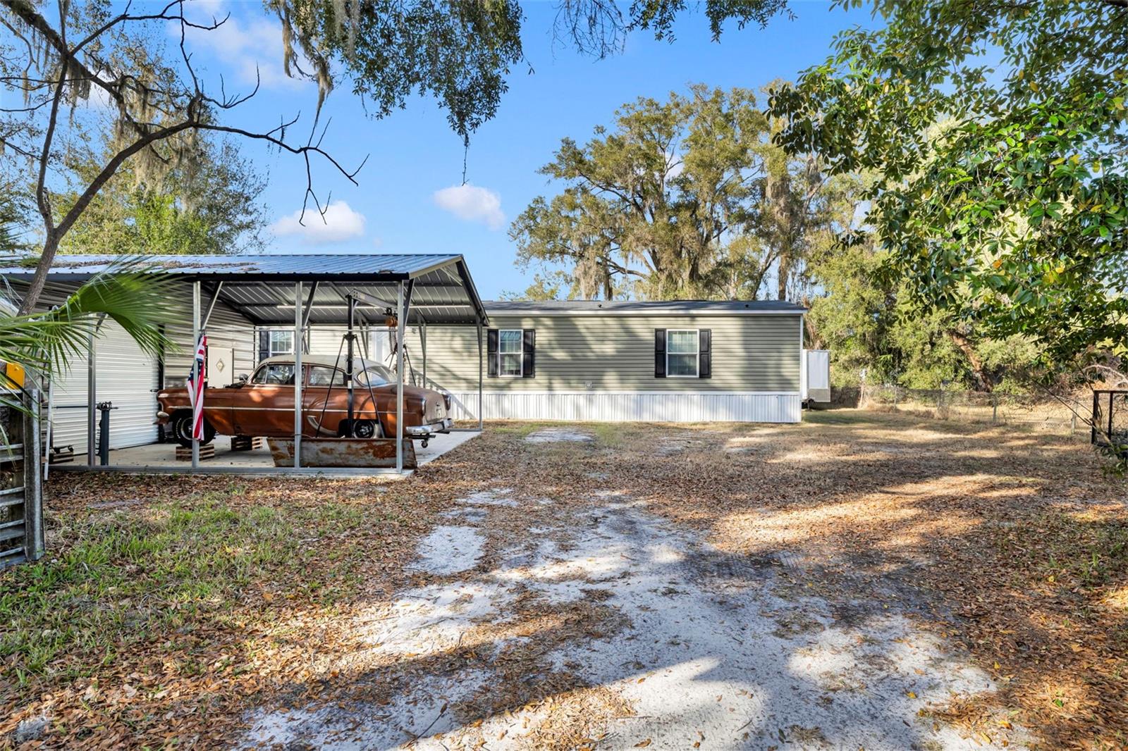 BUSHNELL PARK #28 - Residential