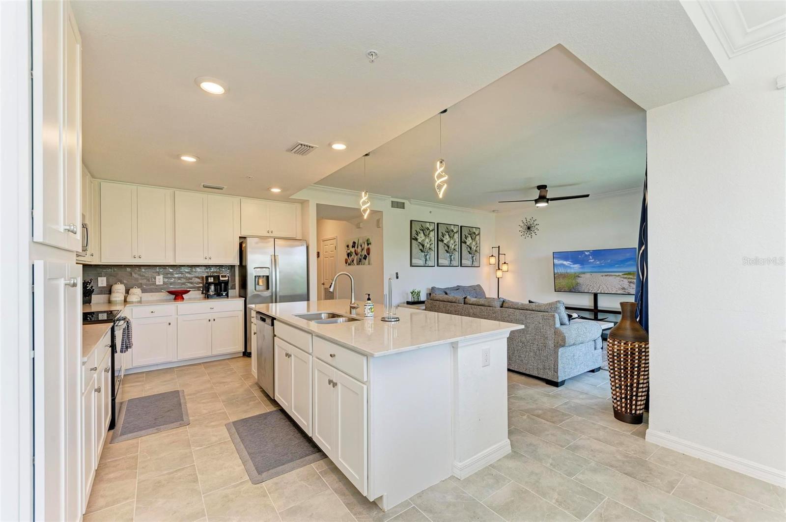 TERRACE VIII AT LAKEWOOD NATIONAL PH I - Residential Lease