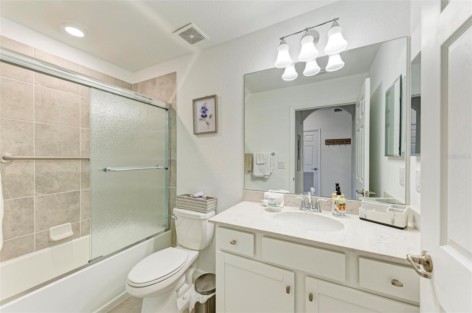 TERRACE VIII AT LAKEWOOD NATIONAL PH I - Residential Lease