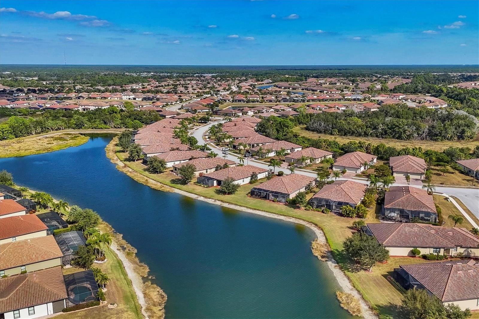 GRAN PARADISO PH 1 - Residential