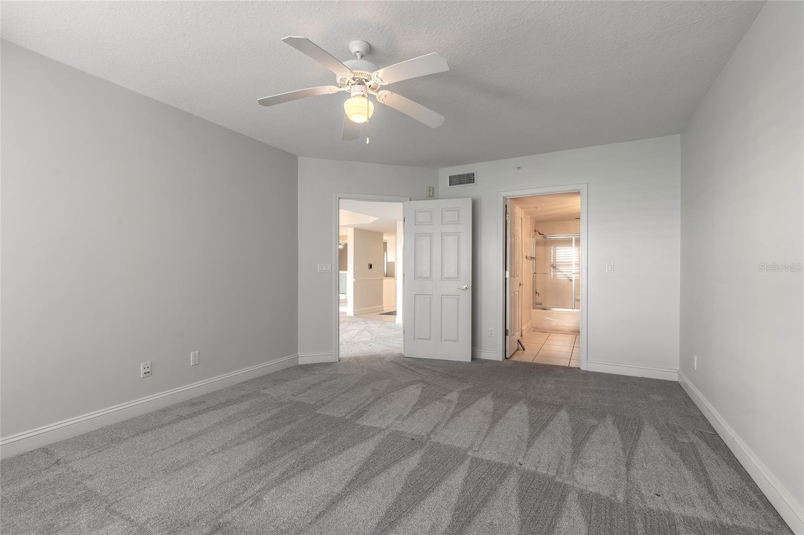 HARBOUR VILLAGE CONDO - Residential