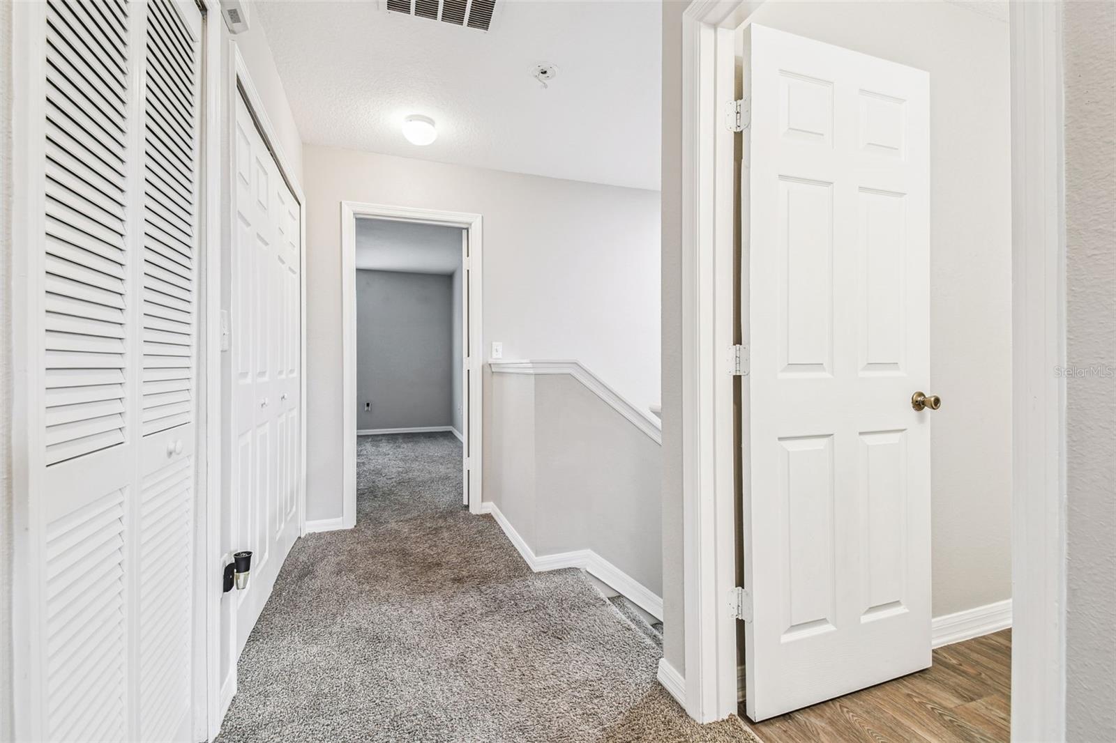 EDGEWATER AT LAKE BRANDON - Residential