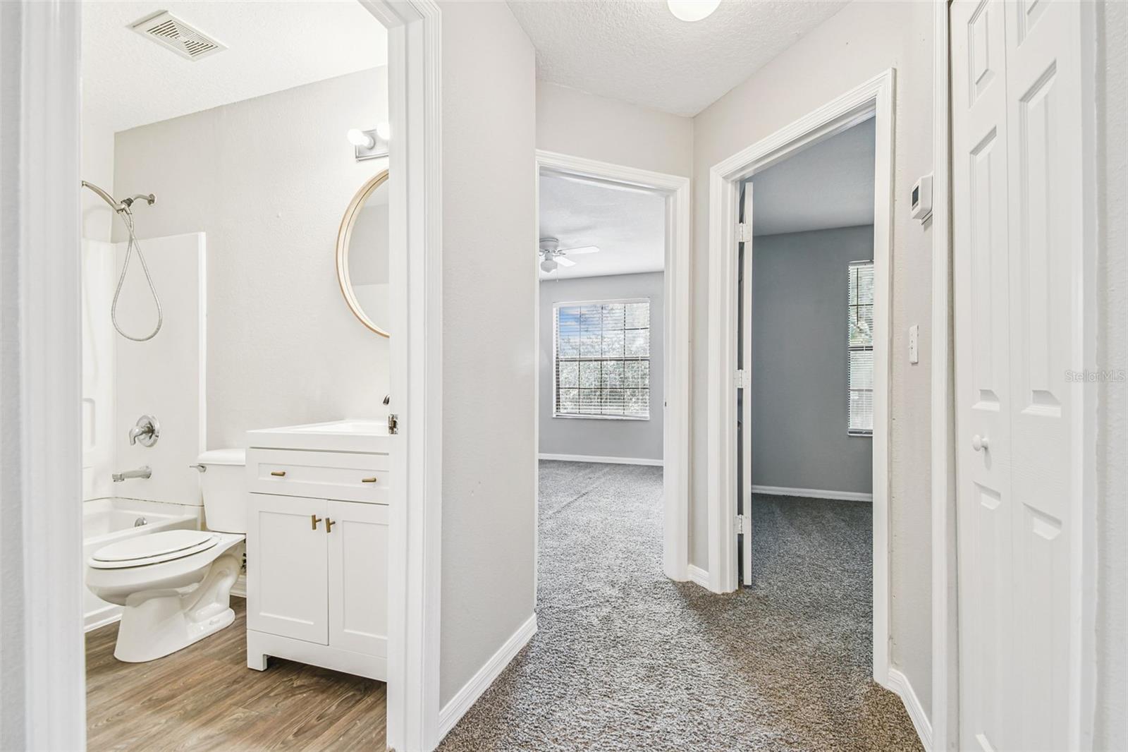 EDGEWATER AT LAKE BRANDON - Residential