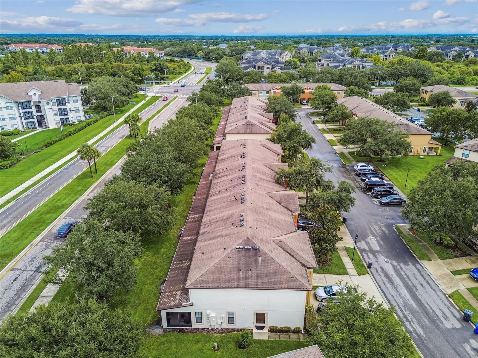 EDGEWATER AT LAKE BRANDON - Residential