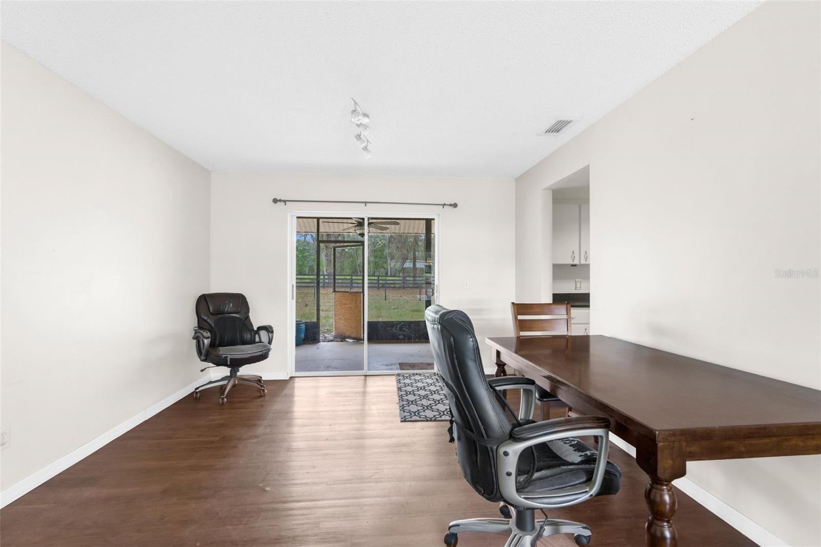 ACREAGE - Residential