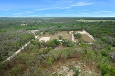 A home in BROOKSVILLE