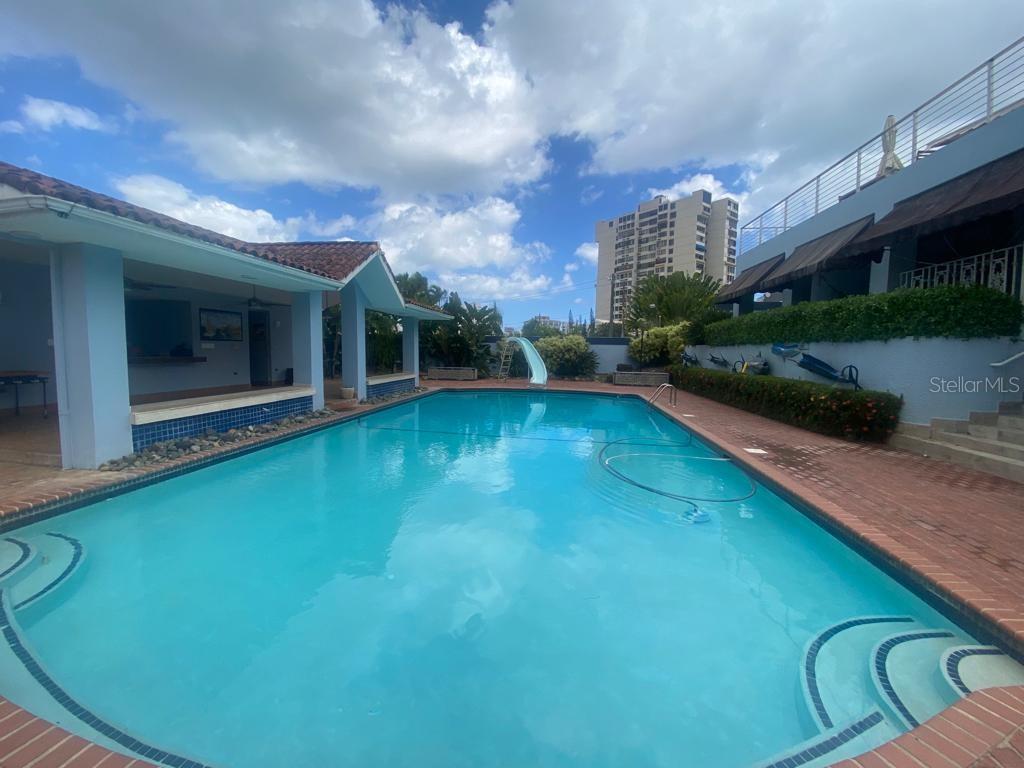 CAPARRA HILLS - Residential