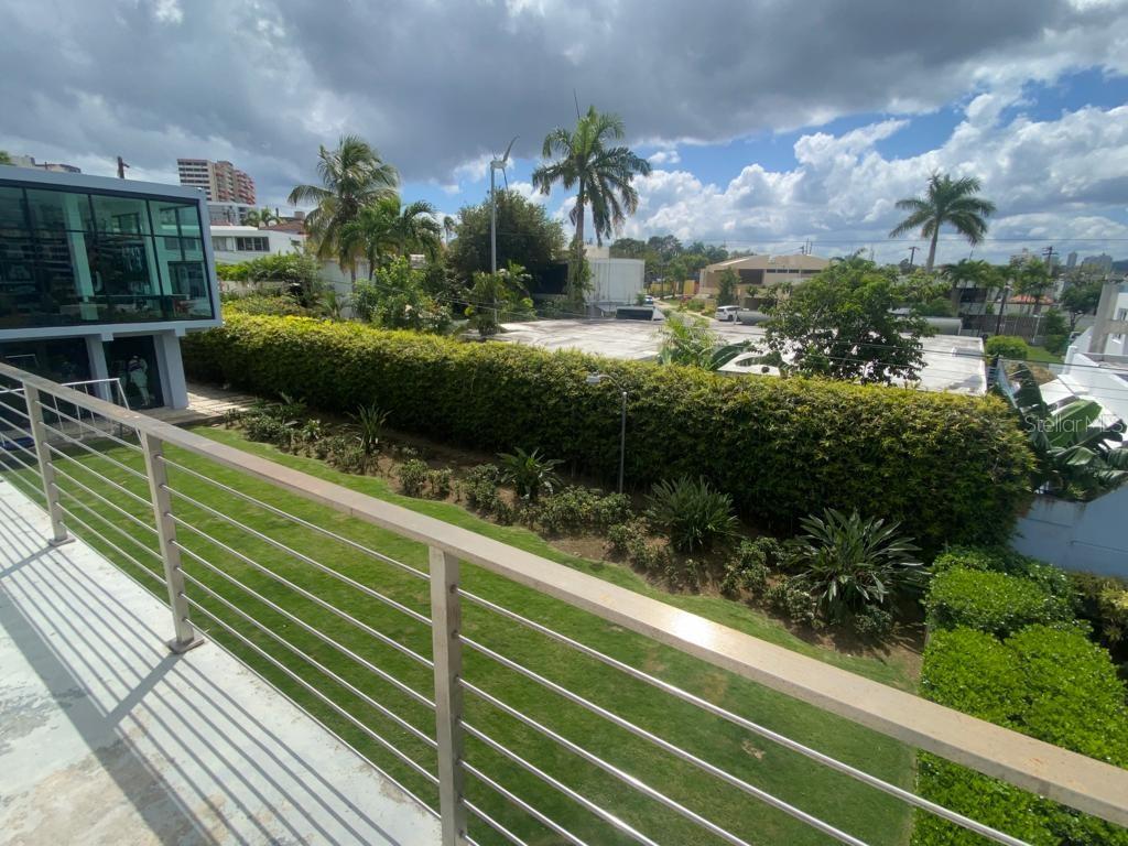 CAPARRA HILLS - Residential