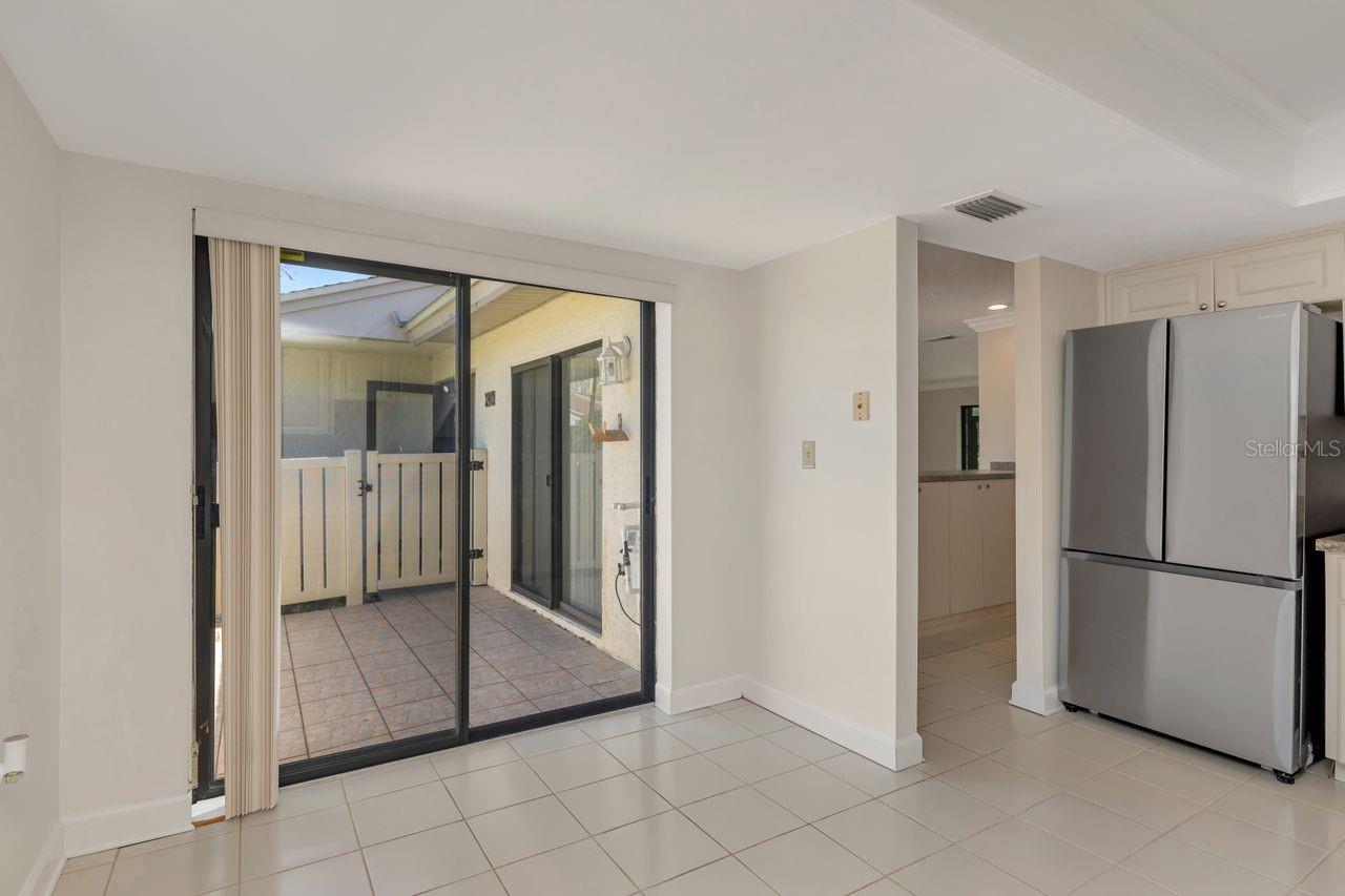 EAST LAKE WOODLANDS CLUSTER HOMES - Residential