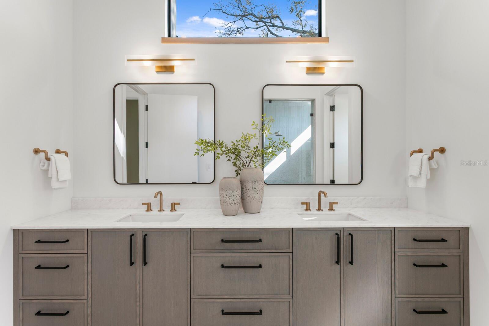 AZEELE HEIGHTS - Residential