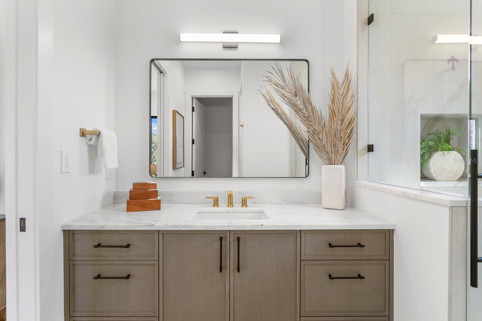 AZEELE HEIGHTS - Residential