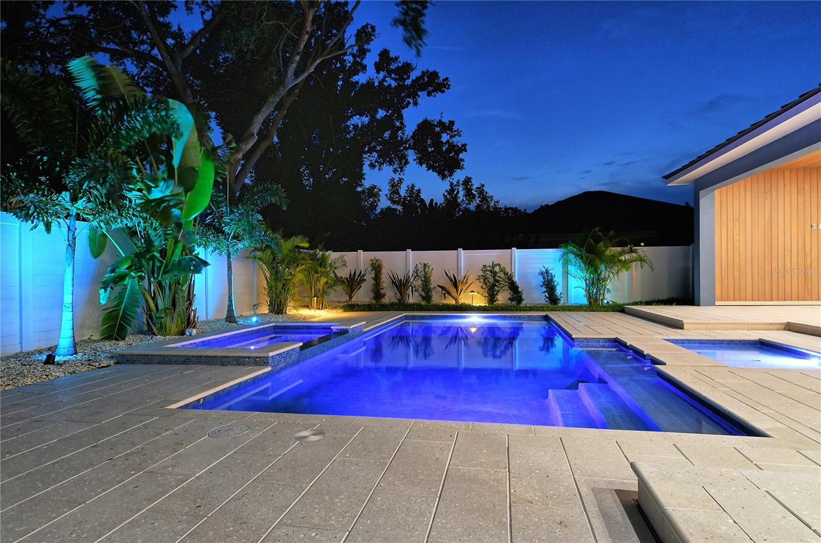 ACREAGE & UNREC - Residential