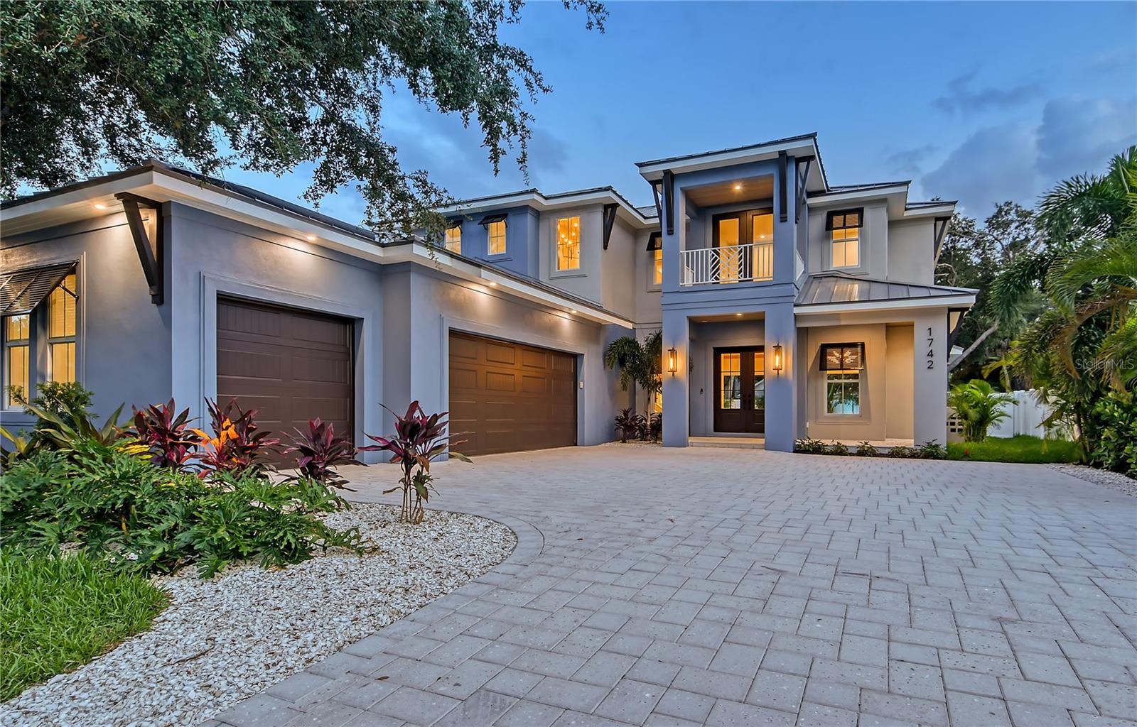 Sold Off Market! Just missed it!
Sold Data Entry
Spectacular new construction Majestik Homes brings together modern finishes with a traditional style. At nearly 4, 200 Sq.Ft. and boasting 5 Bedrooms, 4.5 Bathrooms, 1742 Alta Vista is defined by light and detail. A large, pavered drive, surrounded by tall trees and lush landscaping, leads to a grand, double door entrance with immediate views of the luxurious open concept great room and beyond. The gourmet kitchen features stainless appliances with a 48 range beneath custom cabinets and across from a truly massive kitchen island featuring hand picked slabs of stone with an interrupted waterfall edge and under cabinet LED lighting. Step outside 24' pocketed sliders to the expansive shellstone paver decked outdoor living area complete with outdoor kitchen, pool bath, and heated pool and spa with sun deck. Double doors open up to an expansive master suite with a large walk-in shower, dual shower heads and rain head, standing soaking tub, walk-in closet and coffee bar. Endless amenities nearby invite you out to explore the World-Renowned Siesta Key Beach, Morton's Market, The Field Club and nearby Downtown Sarasota.