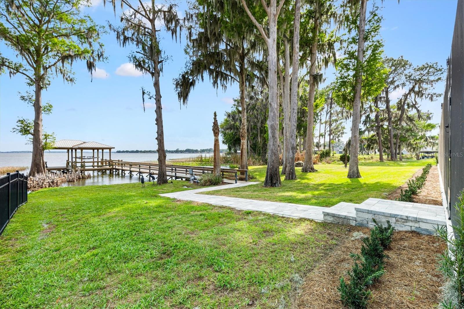 EAGLES POINT SUB - Residential