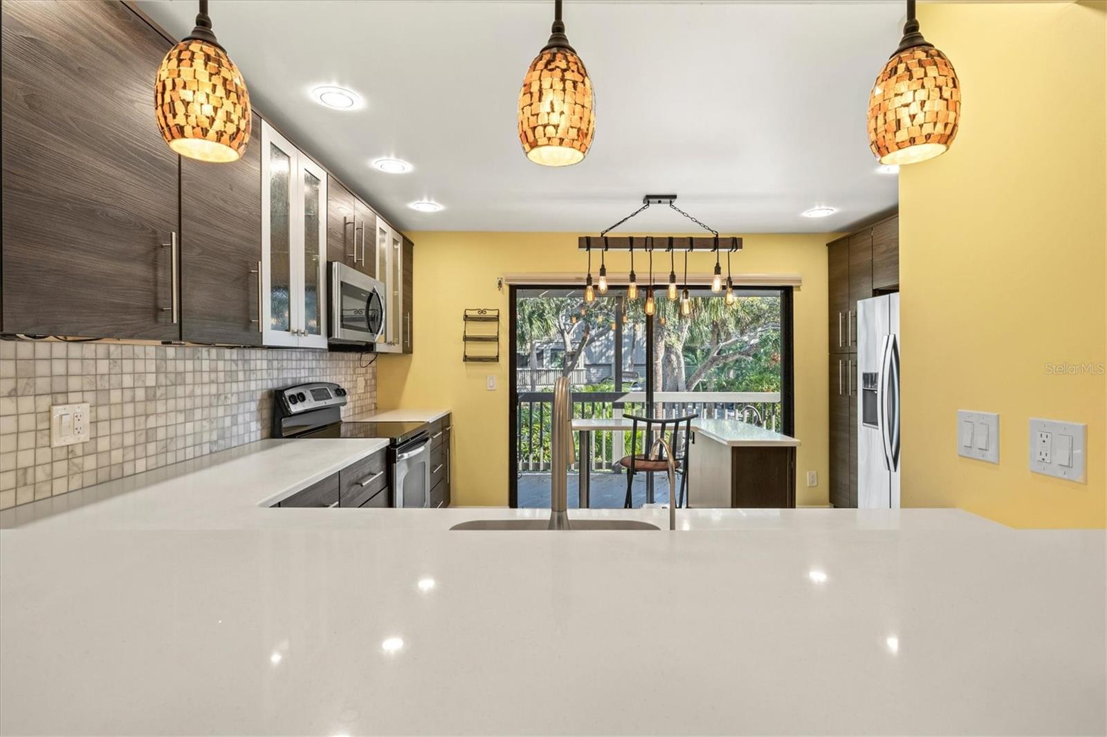 LANDINGS TREEHOUSE - Residential