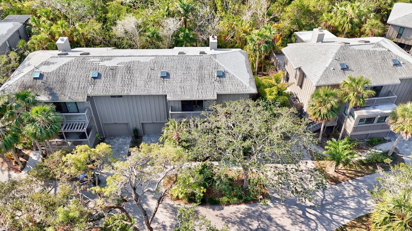 LANDINGS TREEHOUSE - Residential