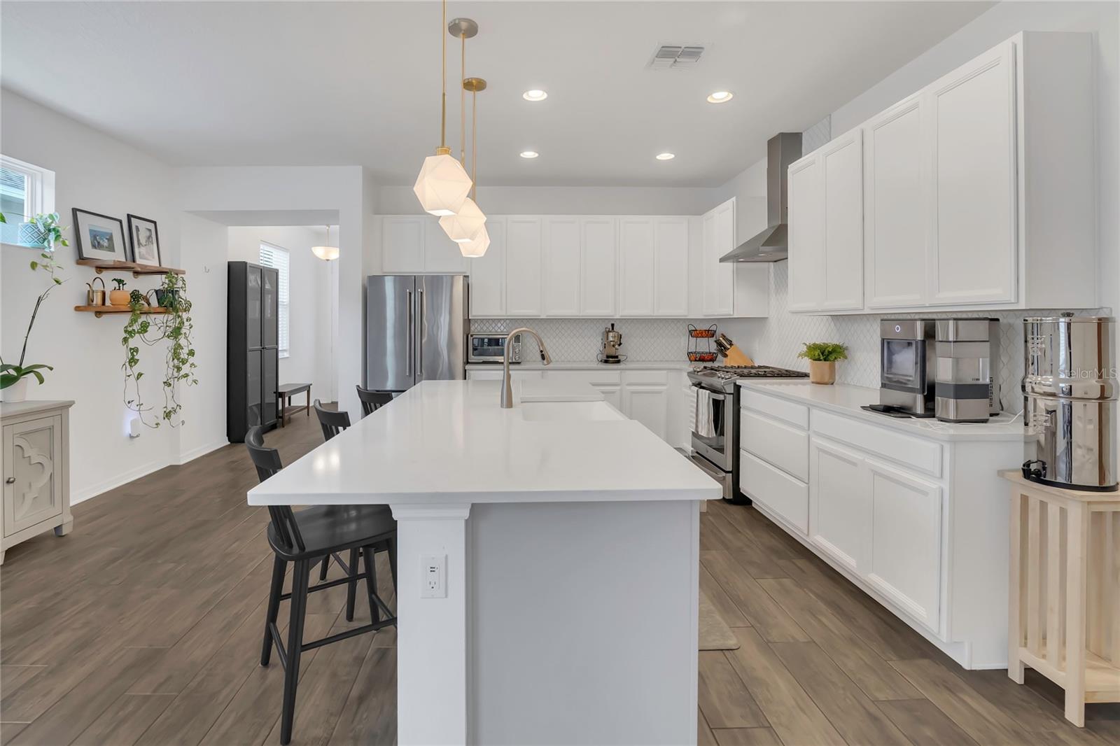 2214 BAY LINE ROAD