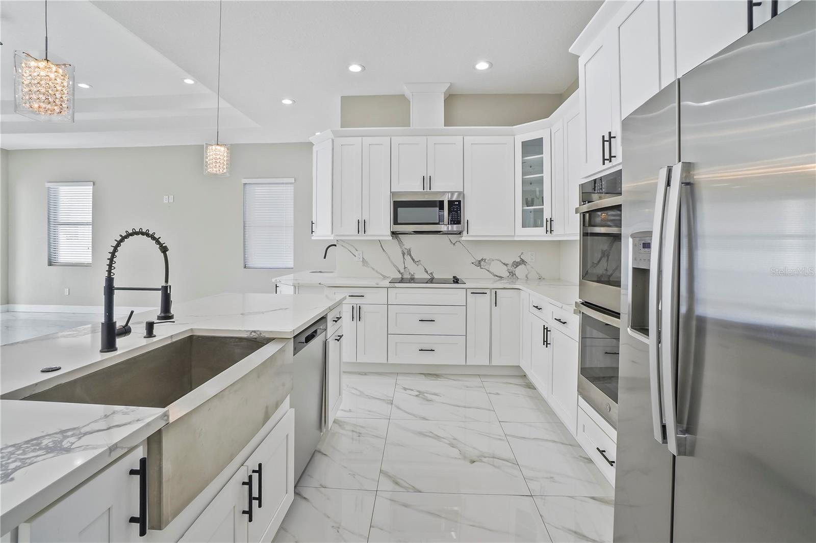 MACFARLANE PARK BLOCKS 11 THRU - Residential Lease