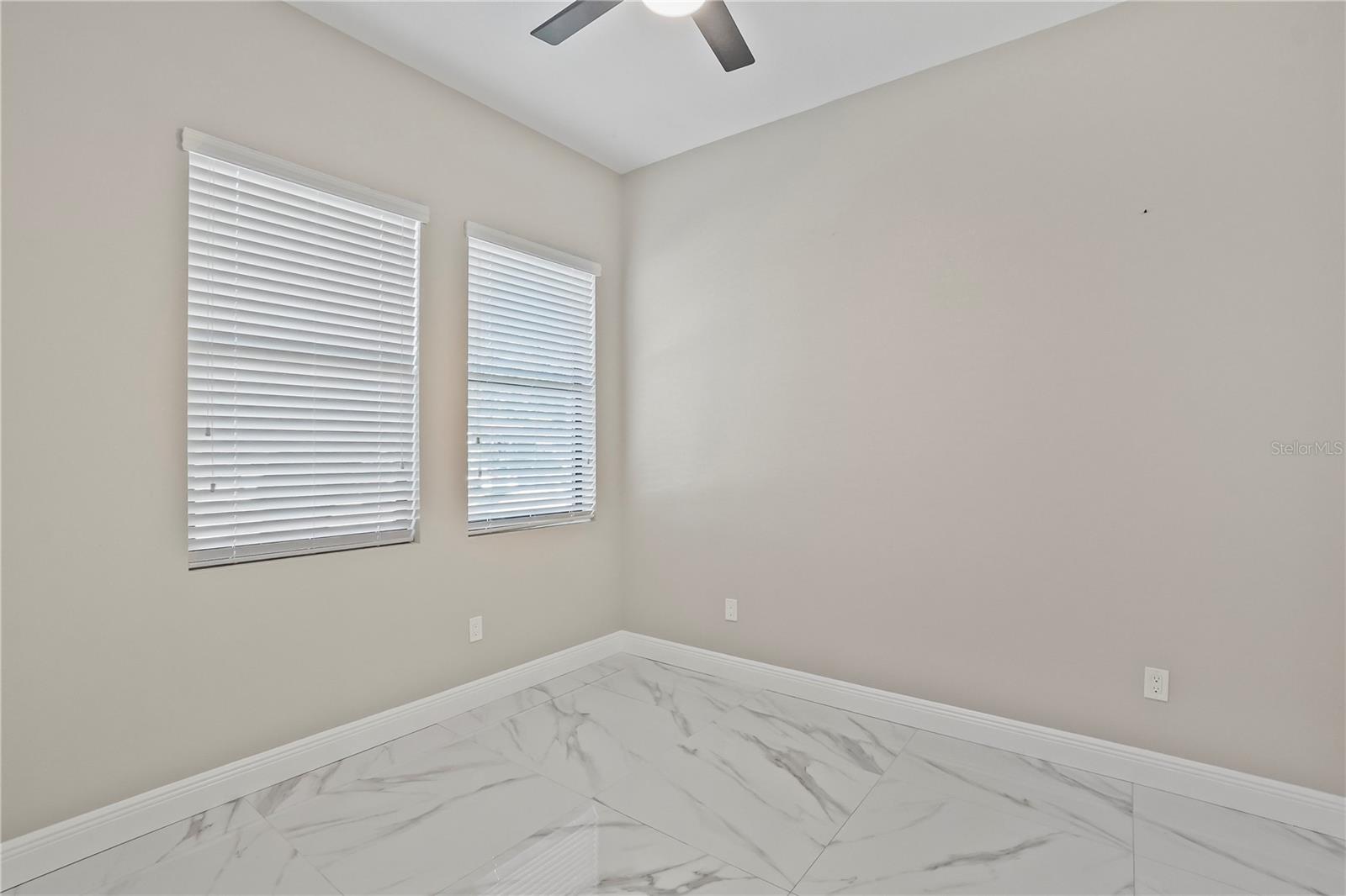 MACFARLANE PARK BLOCKS 11 THRU - Residential Lease