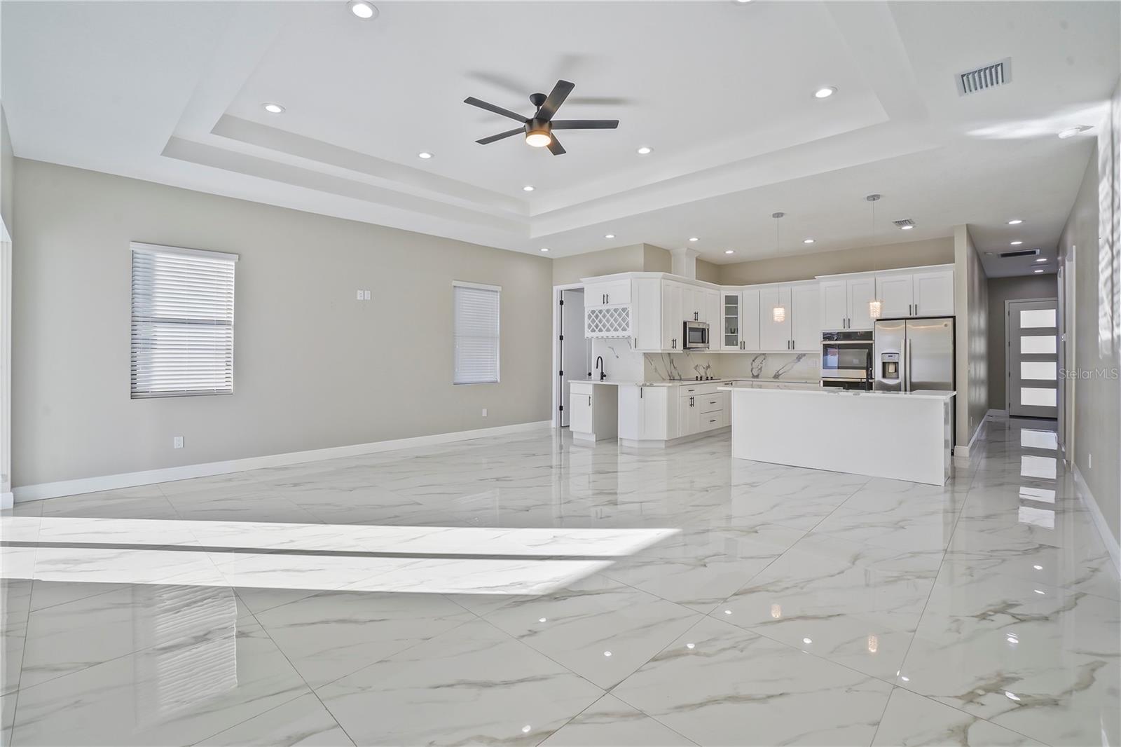 MACFARLANE PARK BLOCKS 11 THRU - Residential Lease