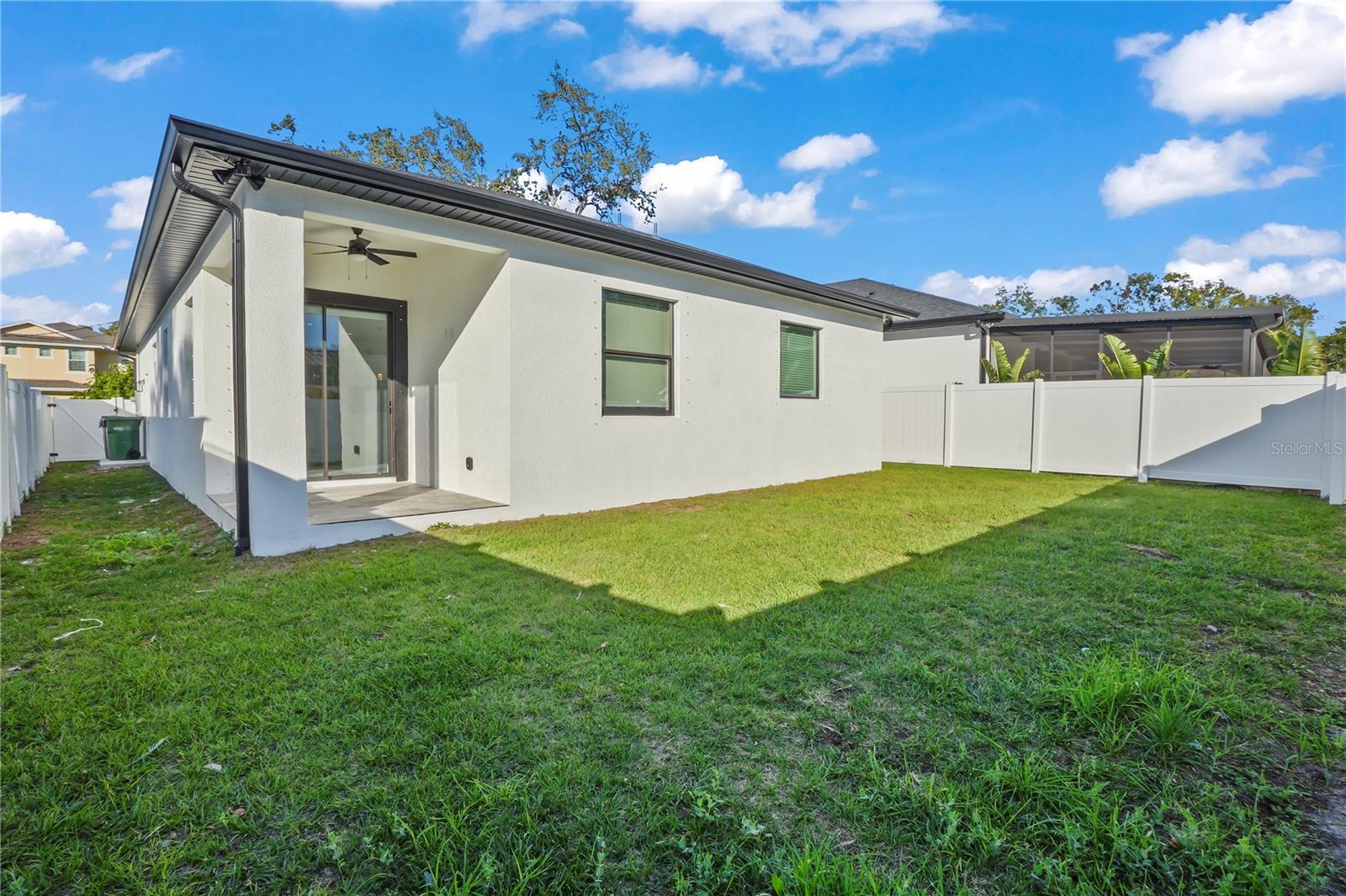 MACFARLANE PARK BLOCKS 11 THRU - Residential Lease