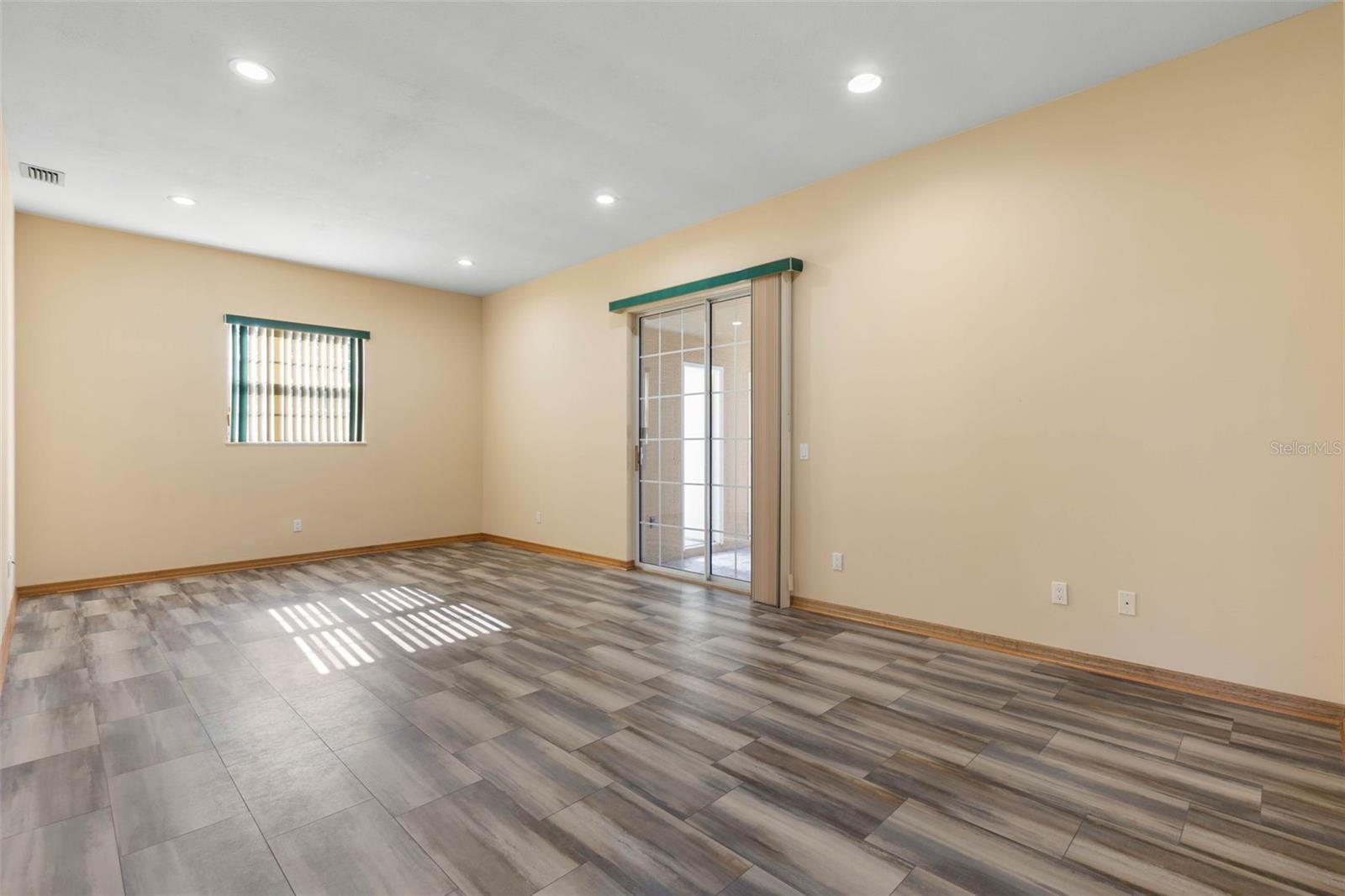 PALM COAST SEC 09 - Residential