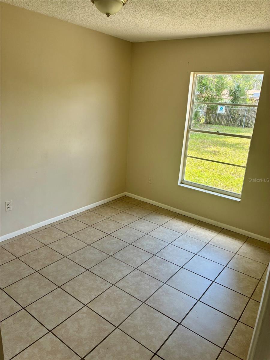 DELTONA LAKES UNIT 27 - Residential