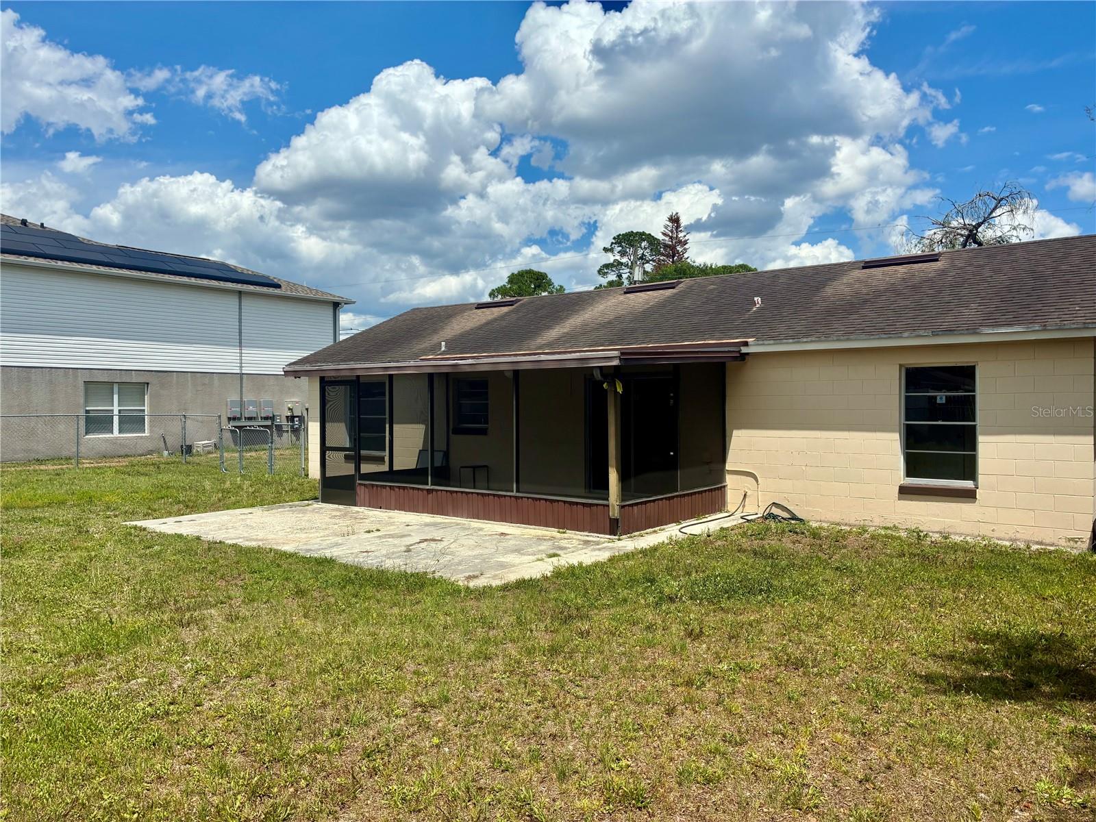 DELTONA LAKES UNIT 27 - Residential