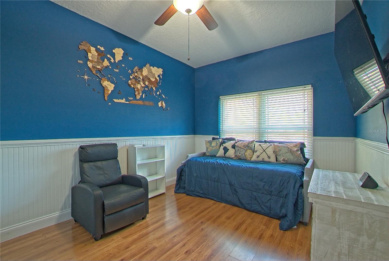 THE OAKS SUB - Residential