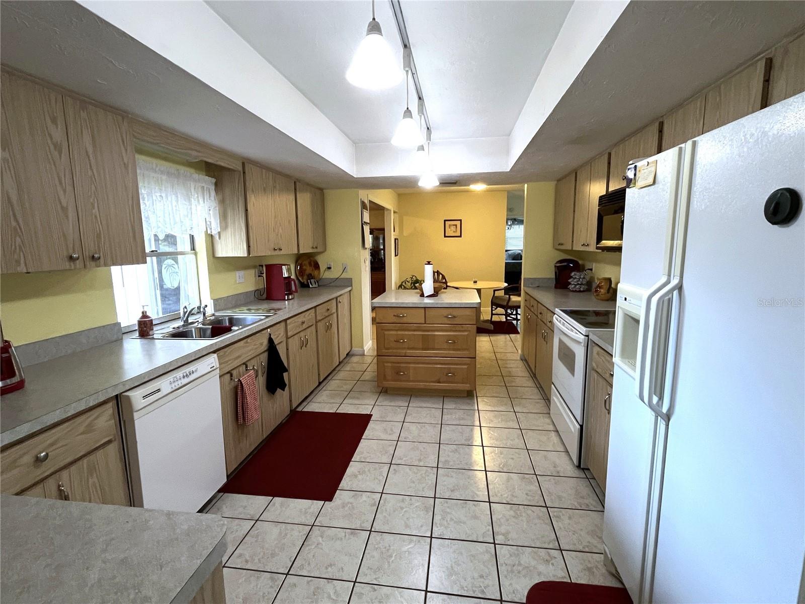 GULF TRAIL RANCHES - Residential