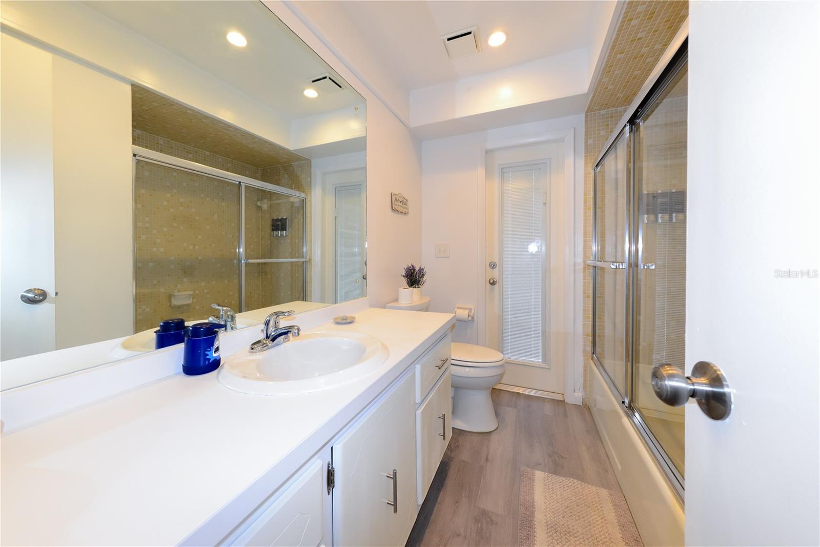 ROTONDA WEST OAKLAND HILLS - Residential