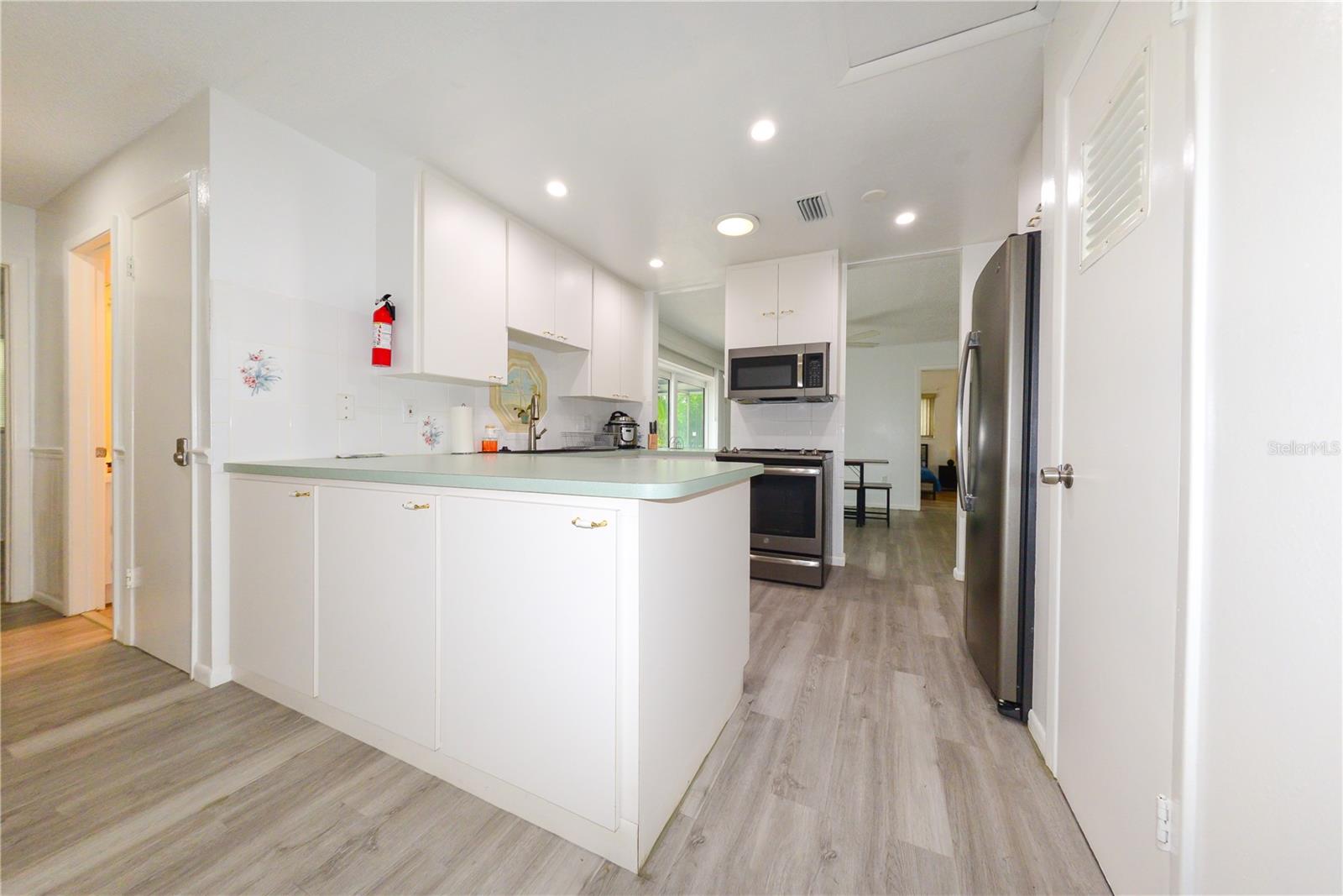 ROTONDA WEST OAKLAND HILLS - Residential