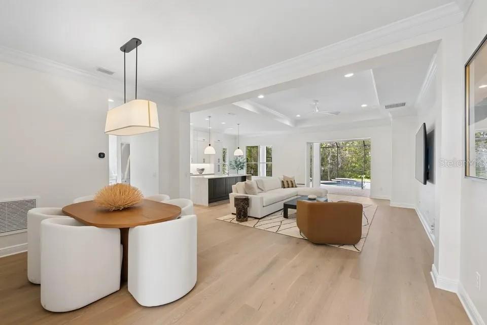 LAKEWOOD RANCH COUNTRY CLUB VILLAGE EE 3A-3C - Residential Lease