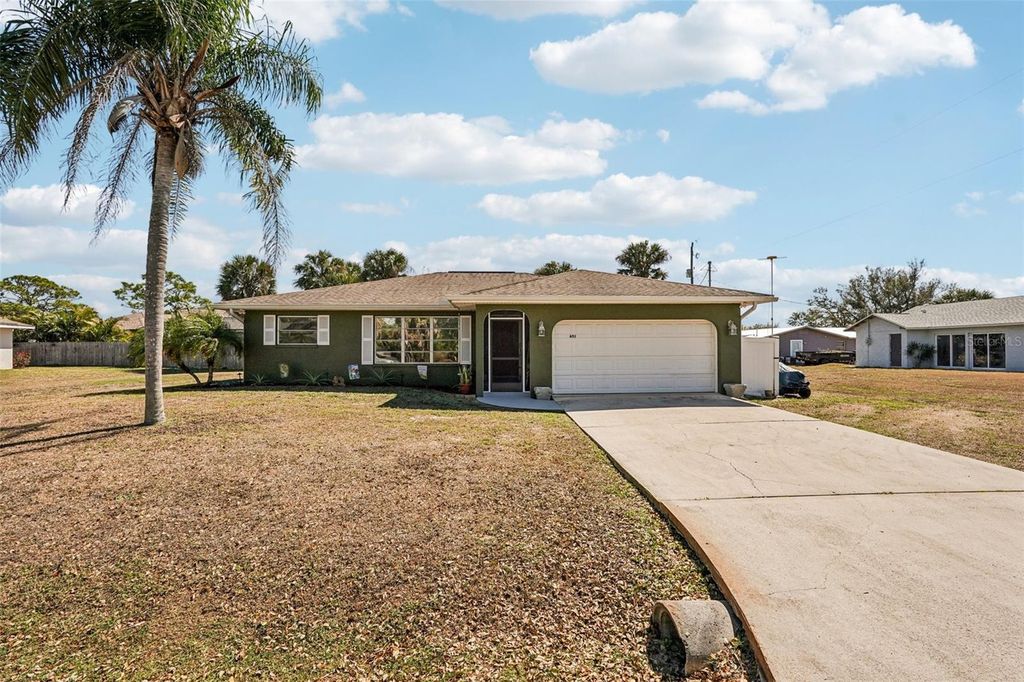 Photo of 651 Porpoise Road, Venice, FL 34293 (MLS # N6143179)