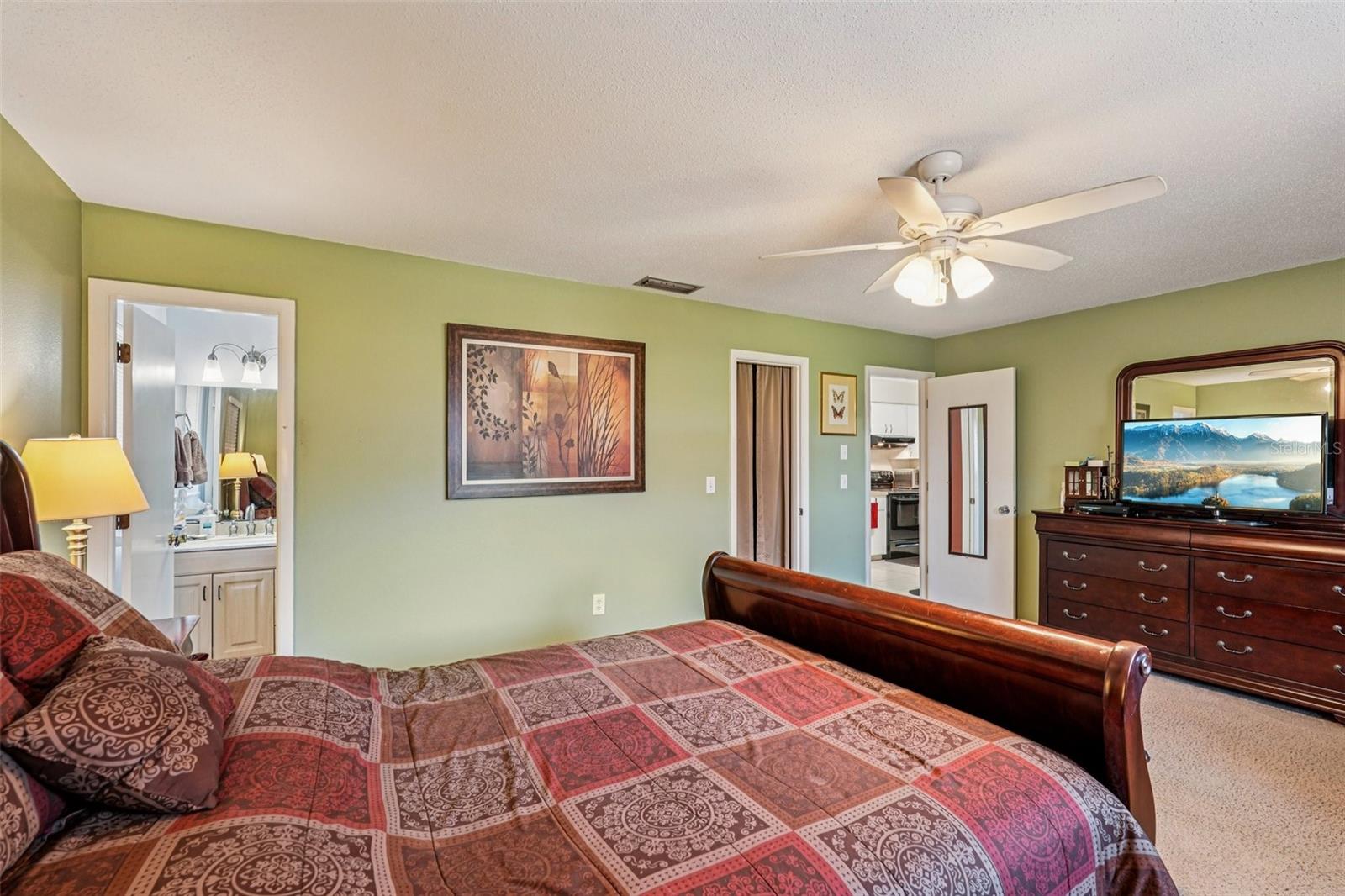 SOUTH VENICE - Residential