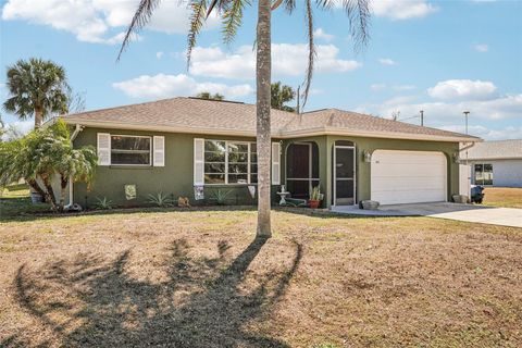 Photo of 651 Porpoise Road, Venice, FL 34293 (MLS # N6143179)