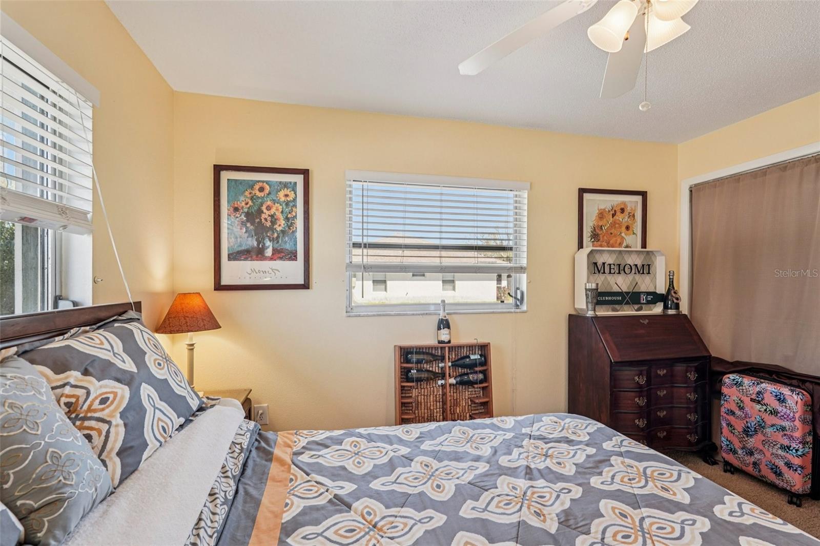 SOUTH VENICE - Residential