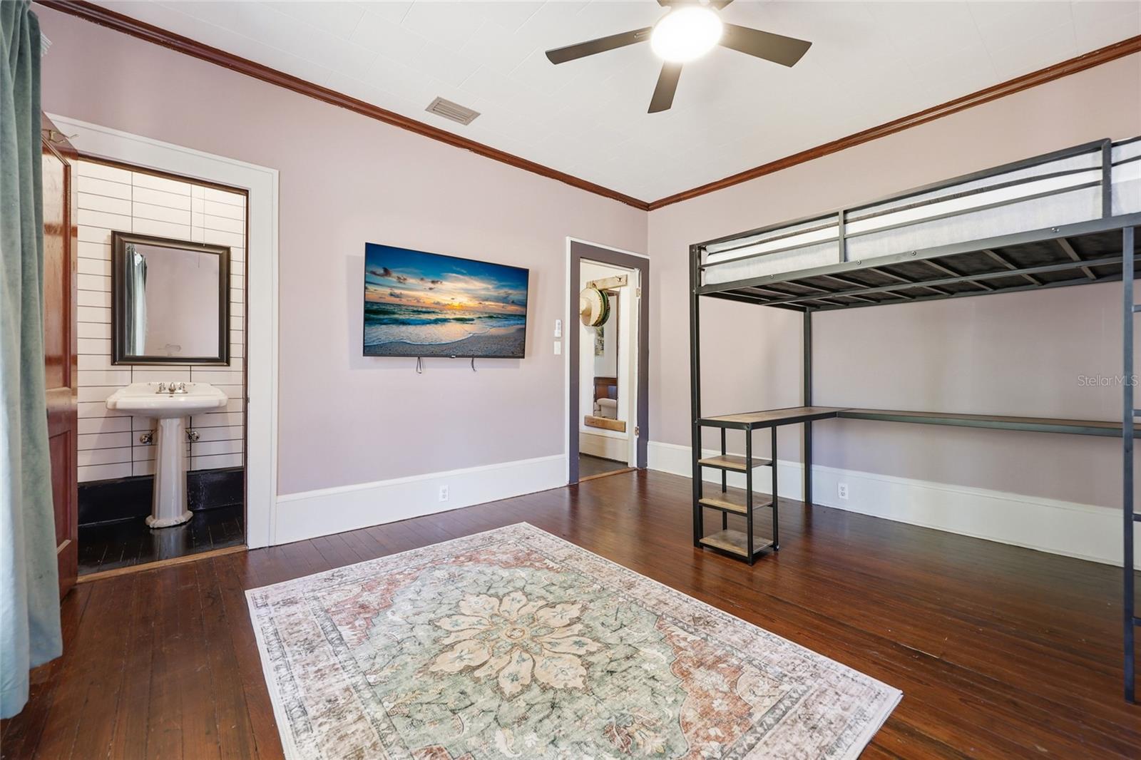 G.M.WHETSTONE EST.ADDN TO H.S. - Residential