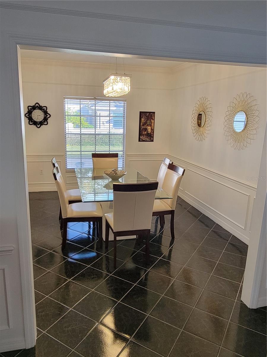 ENGLEWOOD GOLF COURSE - Residential Lease