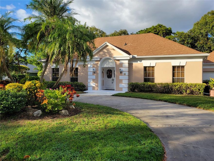 This 3 bedroom/2 bath home with a two car garage is 2,276 sq feet but feels much larger! The porch has been enclosed giving the living room a double amount of space which is perfect for large pieces of furniture. The bedrooms are on opposite sides of the house.
The privacy wall in the back yard make it quiet and cozy. This home is in a gated community in Englewood which is south of Venice. The Manasota beach is only 10 minutes away! Owners may accept a dog on a case by case basis. Good credit/background a must. 1st month's rent, last month's rent and security needed at move in. THIS IS A NON- SMOKING HOUSE.